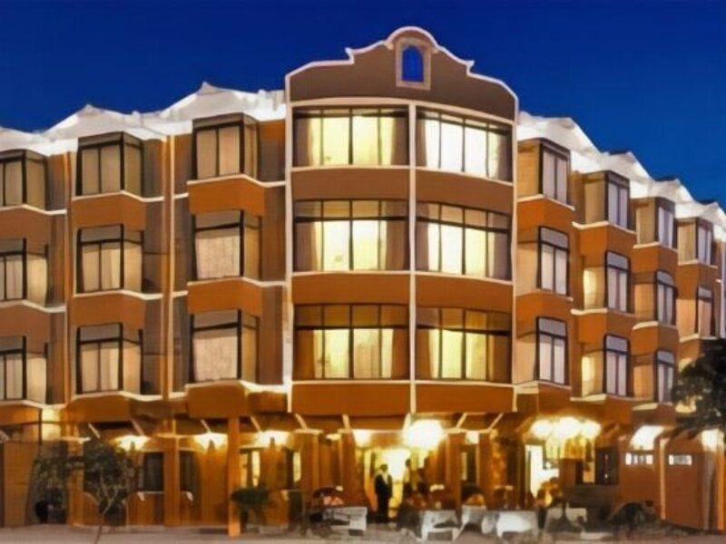 Hotel Puerta Del Rey 산타 크루즈 드 라 시에라 외부 사진
