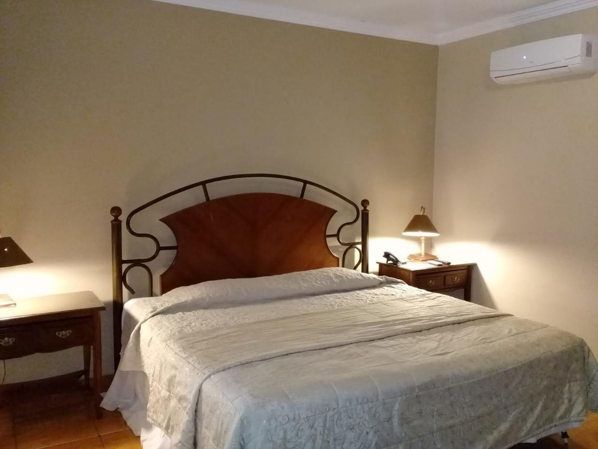 Hotel Puerta Del Rey 산타 크루즈 드 라 시에라 외부 사진
